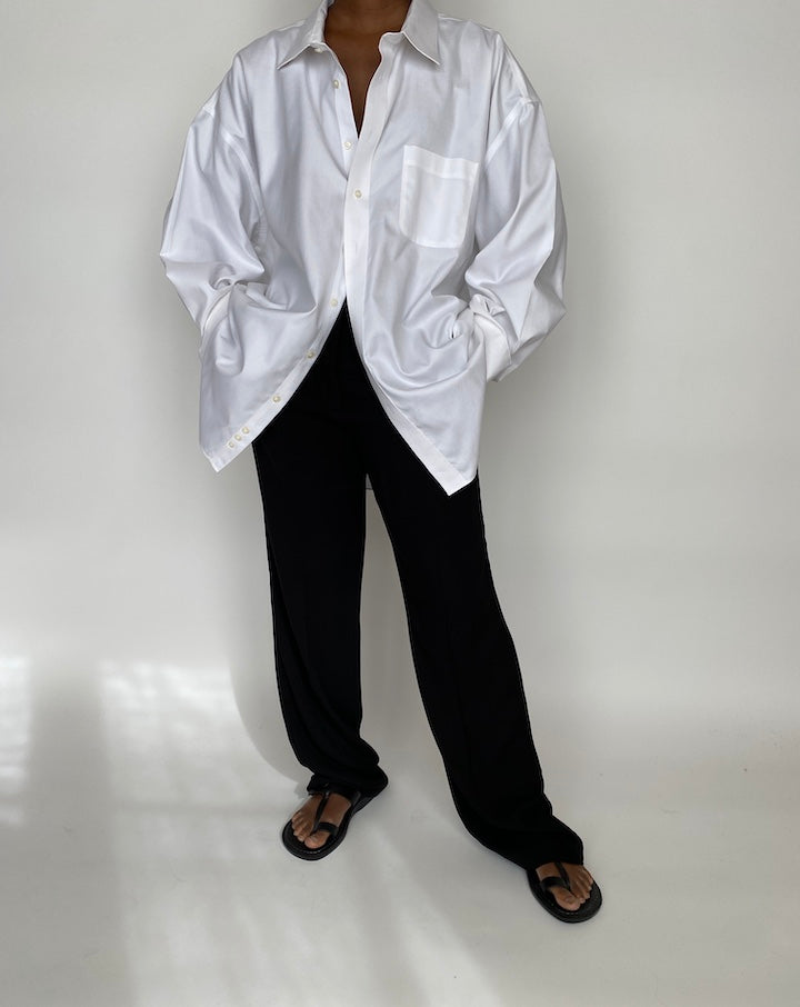 VINTAGE WHITE BUTTON DOWN SHIRT 2017