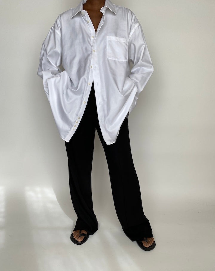 VINTAGE WHITE BUTTON DOWN SHIRT 2020