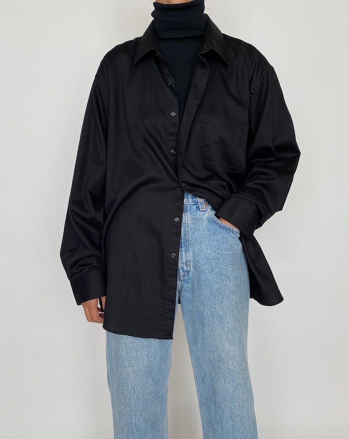 VINTAGE BLACK BUTTON DOWN LONG SLEEVE SHIRT 2098