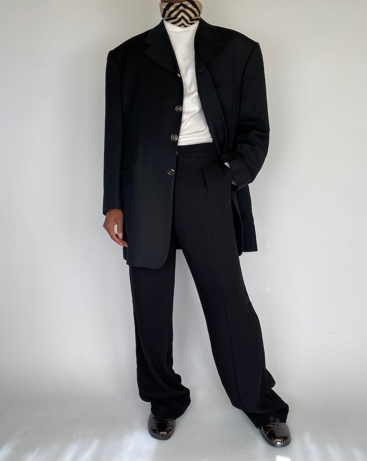 VINTAGE BLACK VALENTINO BLAZER 2126