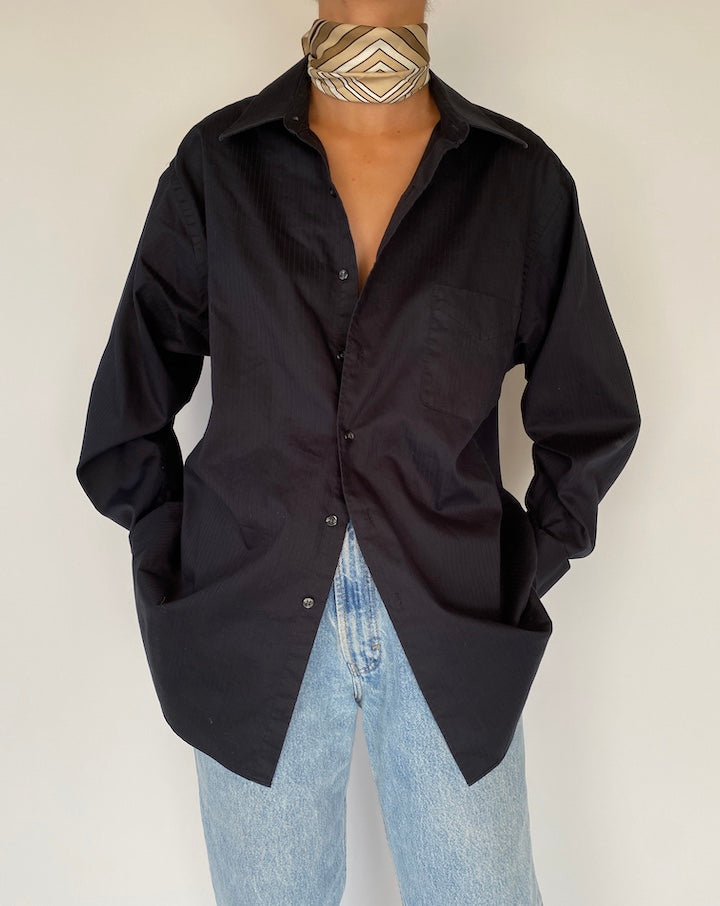 VINTAGE BLACK STRIPED BUTTON DOWN SHIRT 2278