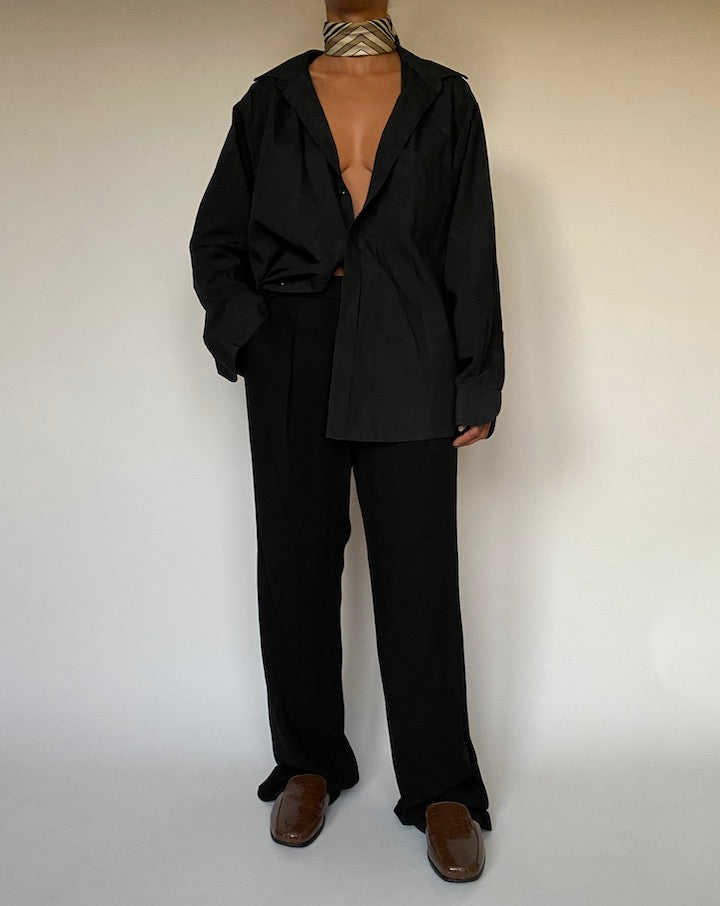 VINTAGE BLACK OVERSIZED SHIRT 2401