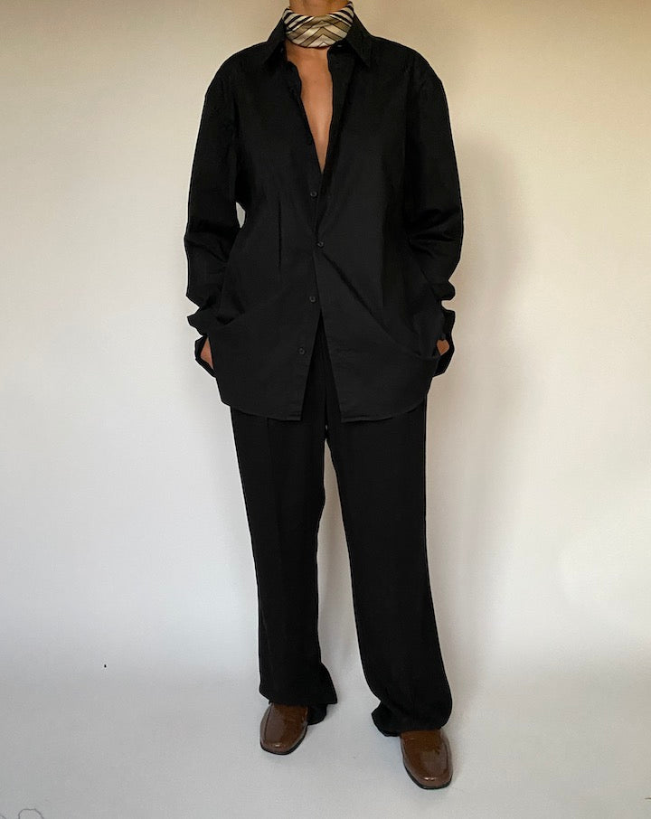 VINTAGE OVERSIZED BLACK SHIRT 2404