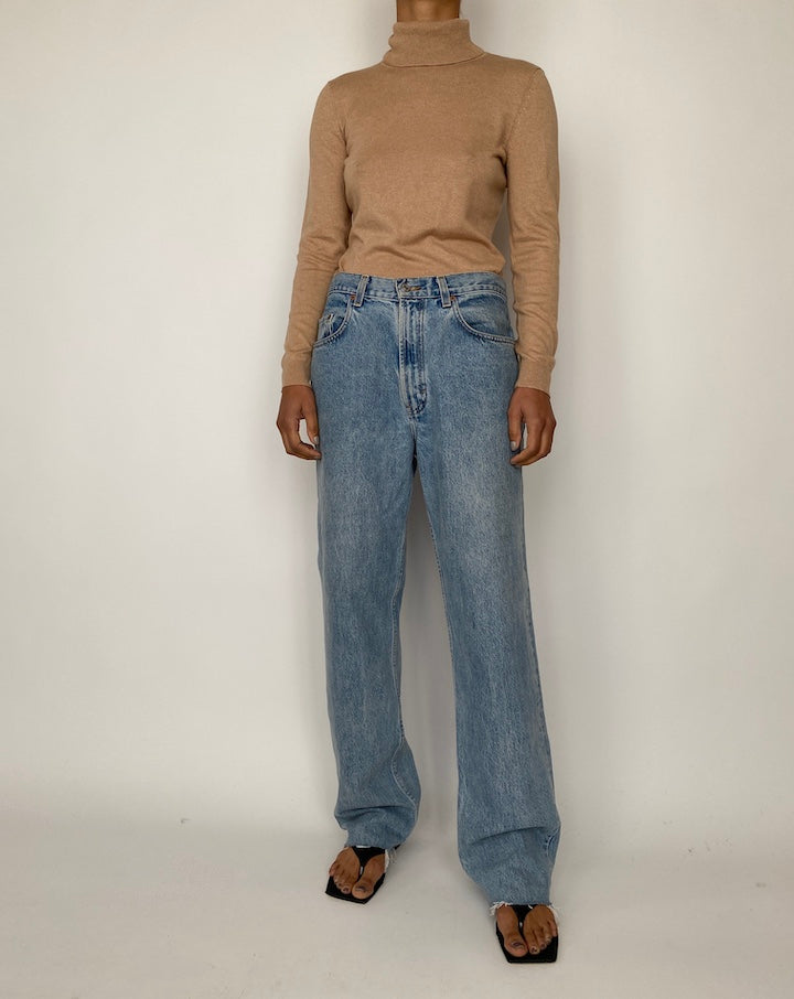 VINTAGE BEIGE TURTLENECK 2530