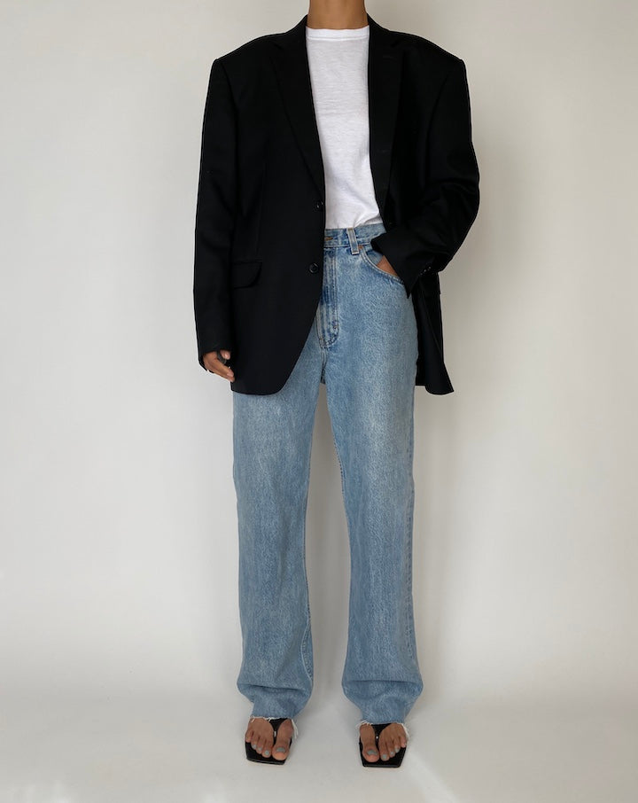 VINTAGE BLACK BLAZER 2544