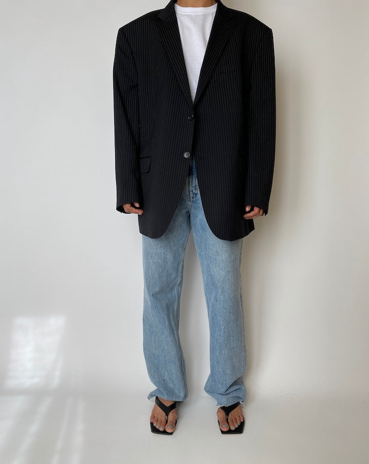 VINTAGE SINGLE BREASTED PINSTRIPED BLACK WOOL BLAZER 2557