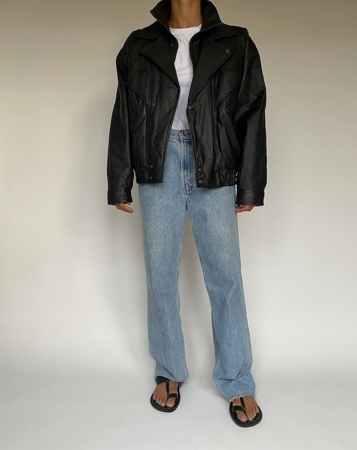 VINTAGE BLACK OVERSIZED LEATHER JACKET 2599