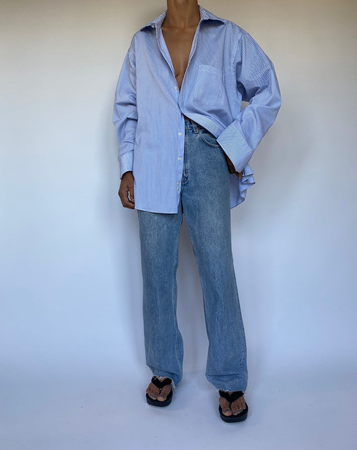 VINTAGE BLUE AND WHITE STRIPED SHIRT 2791