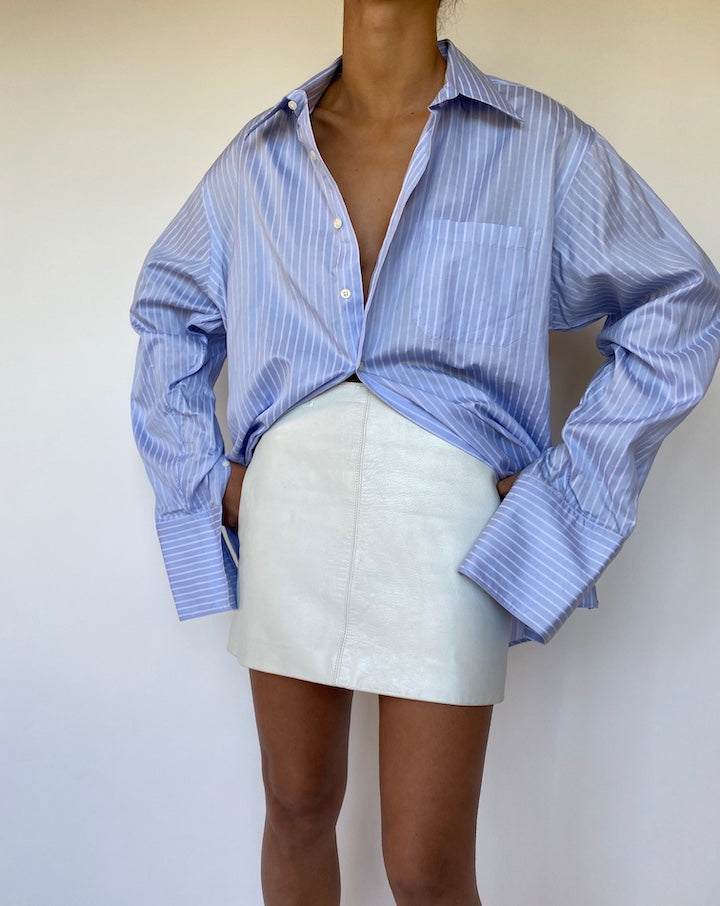 VINTAGE LIGHT BLUE STRIPED LONG SLEEVE BUTTON DOWN SHIRT 2809