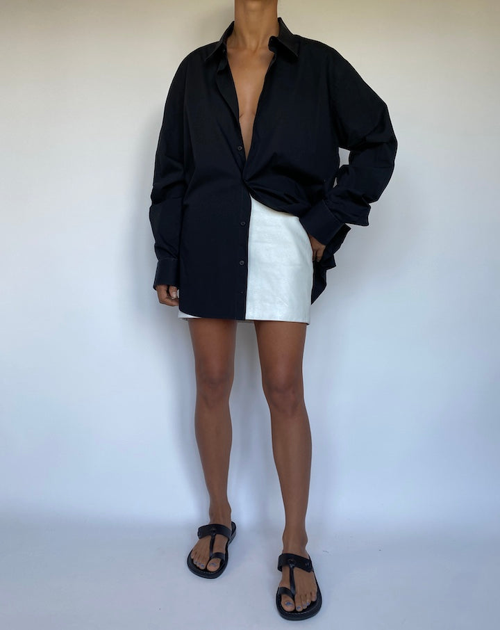 VINTAGE BLACK BUTTON DOWN LONG SLEEVE SHIRT 2906