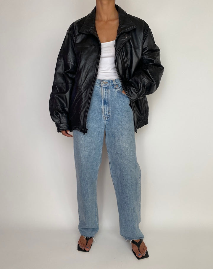 VINTAGE OVERSIZED BOXY BLACK LEATHER JACKET 3000