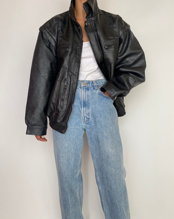 VINTAGE OVERSIZED BOXY BLACK LEATHER JACKET 3003