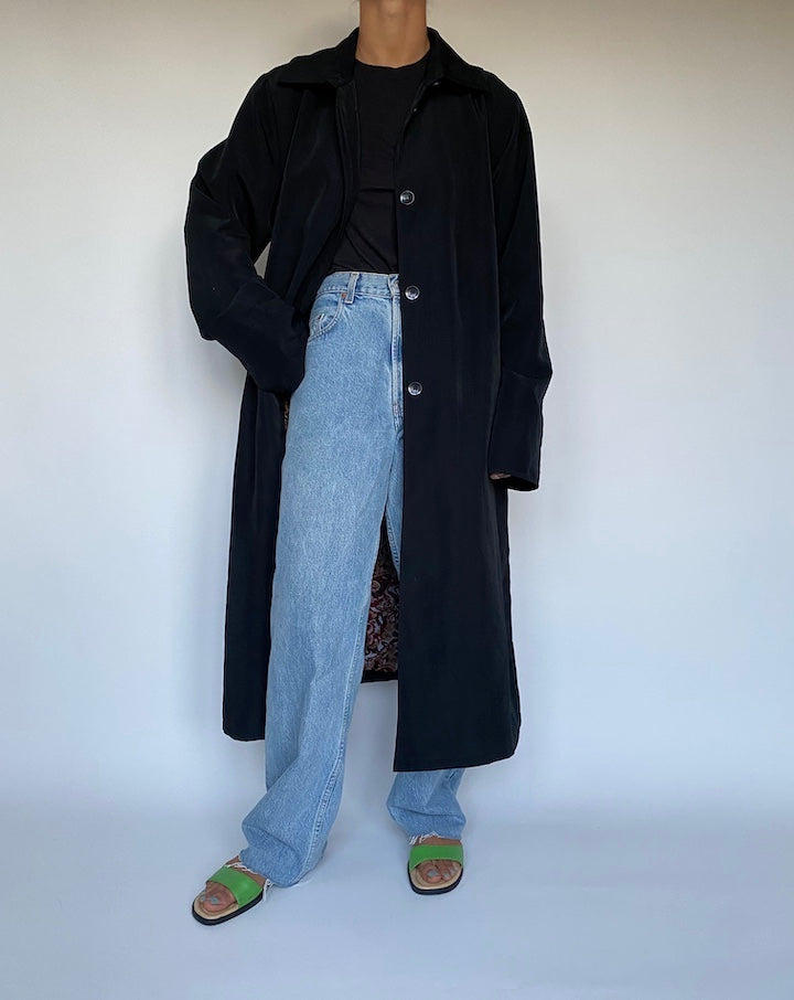 VINTAGE OVERSIZED BLACK COAT 3016