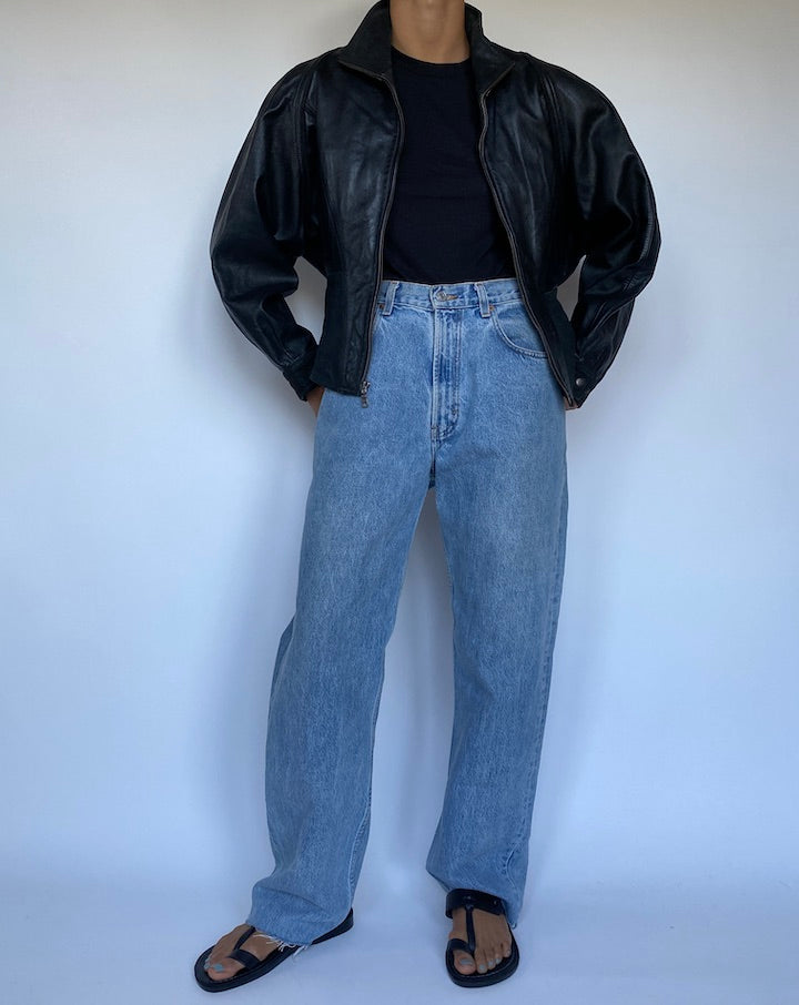 VINTAGE BLACK LEATHER JACKET 3048