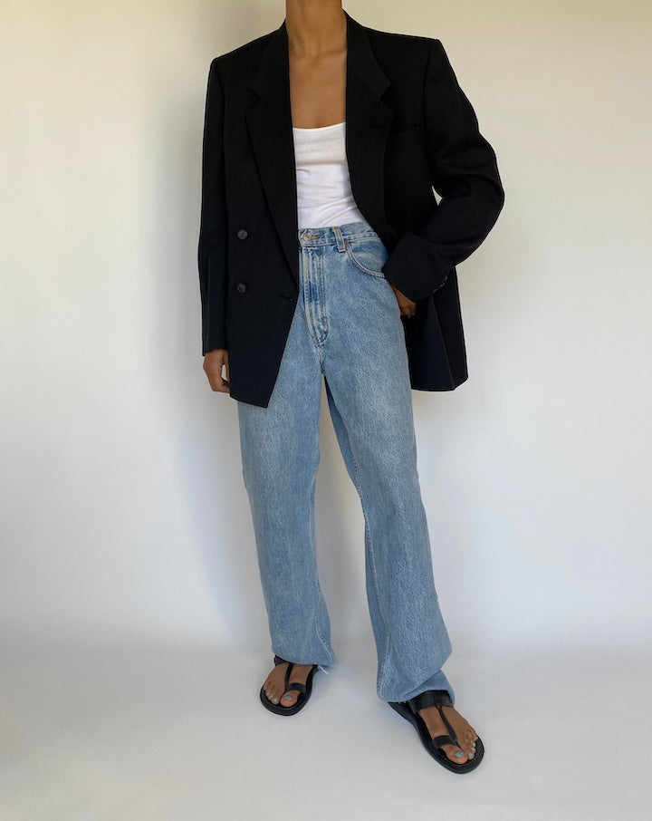 VINTAGE BLACK PINSTRIPED BLAZER 3194