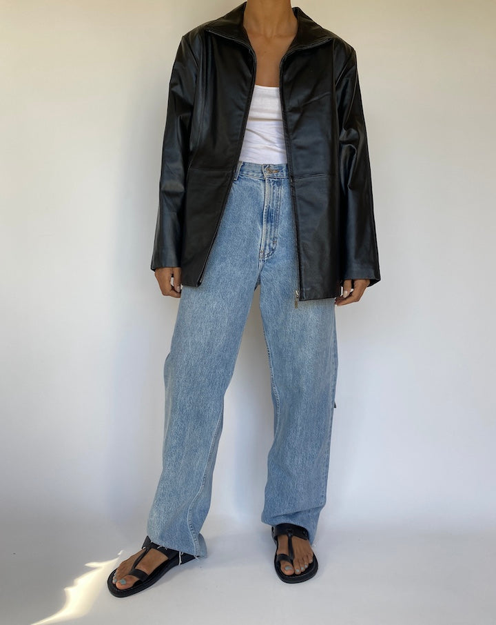 VINTAGE BLACK LEATHER JACKET 3226