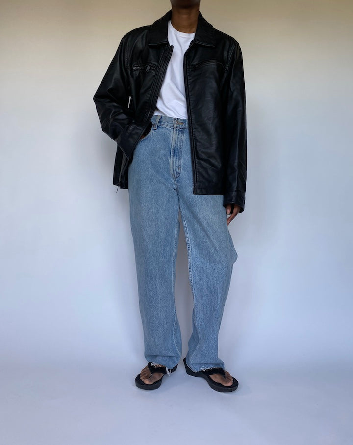 VINTAGE BLACK LEATHER JACKET 3521