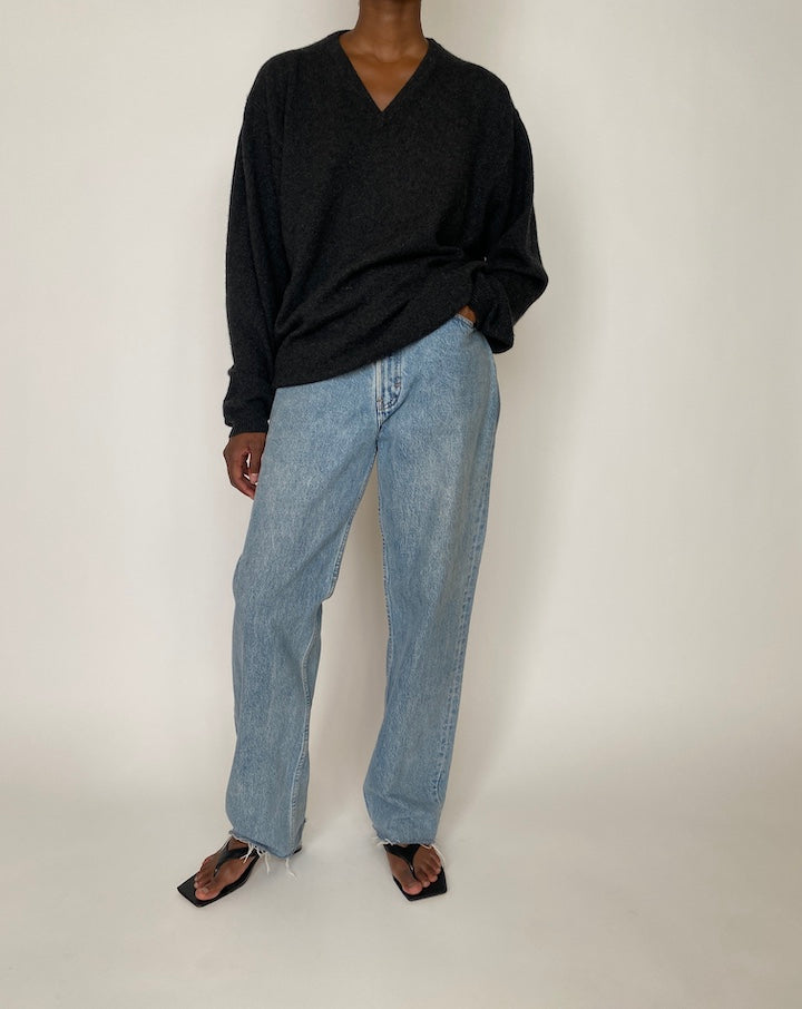 VINTAGE OVERSIZED DARK GREY CASHMERE SWEATER-V-NECK 3915
