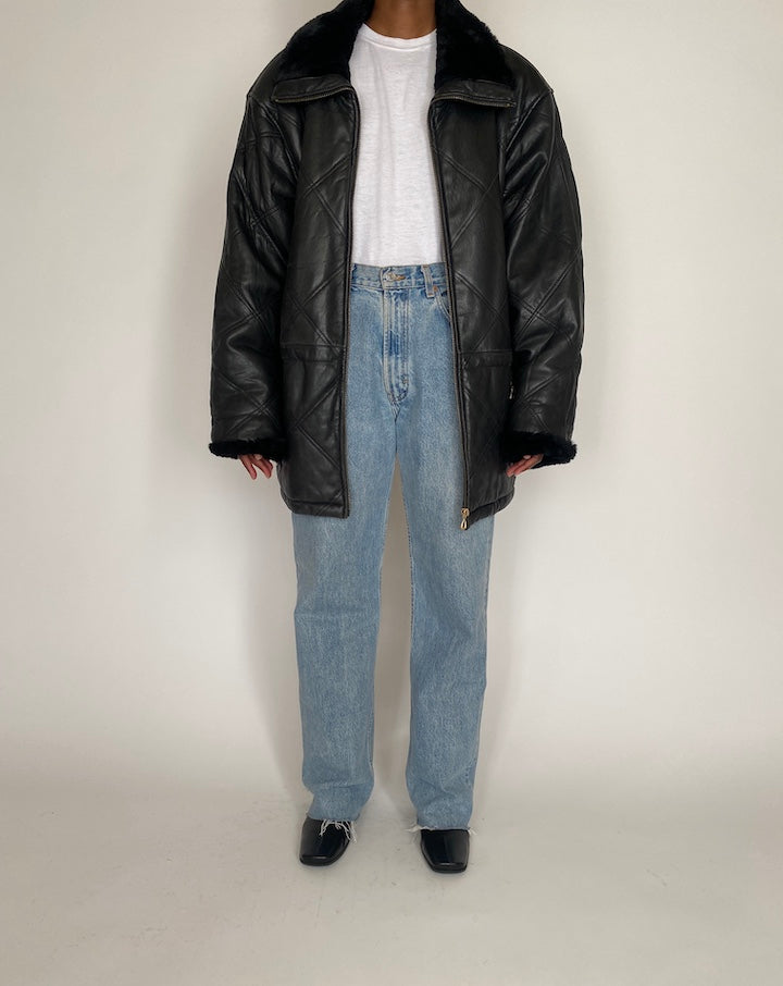 VINTAGE OVERSIZED BLACK LEATHER JACKET 4048