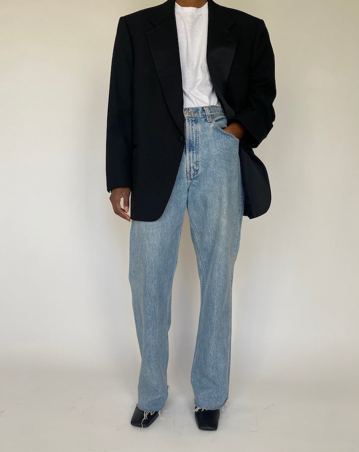 VINTAGE OVERSIZED BLACK BLAZER 4098