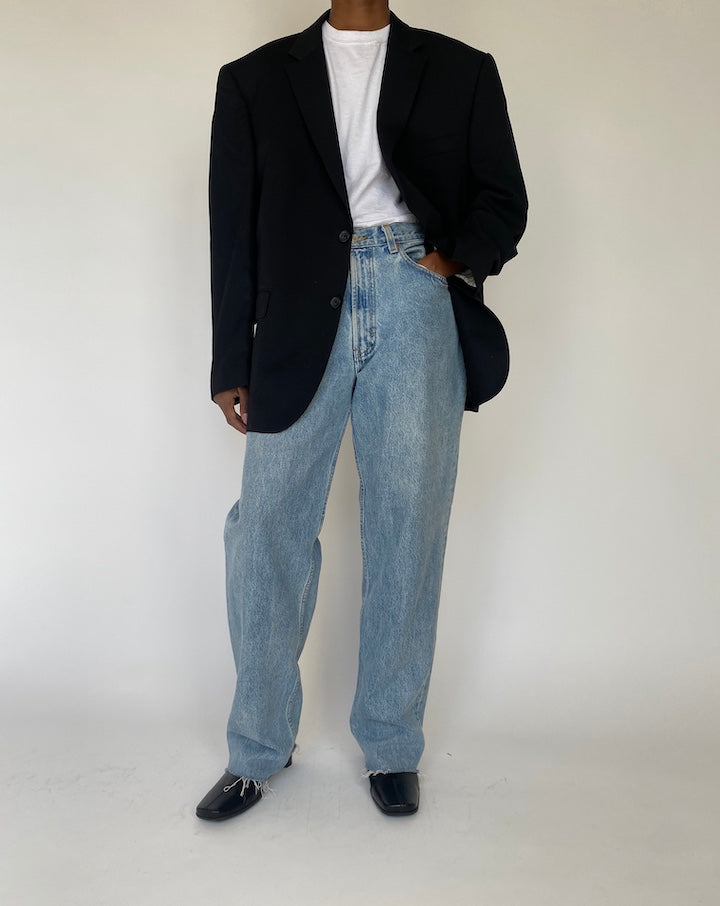 VINTAGE OVERSIZED BLACK BLAZER 4138