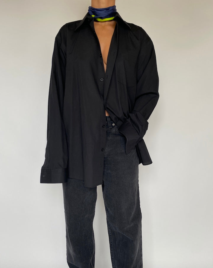 VINTAGE BLACK BUTTON DOWN SHIRT 1795