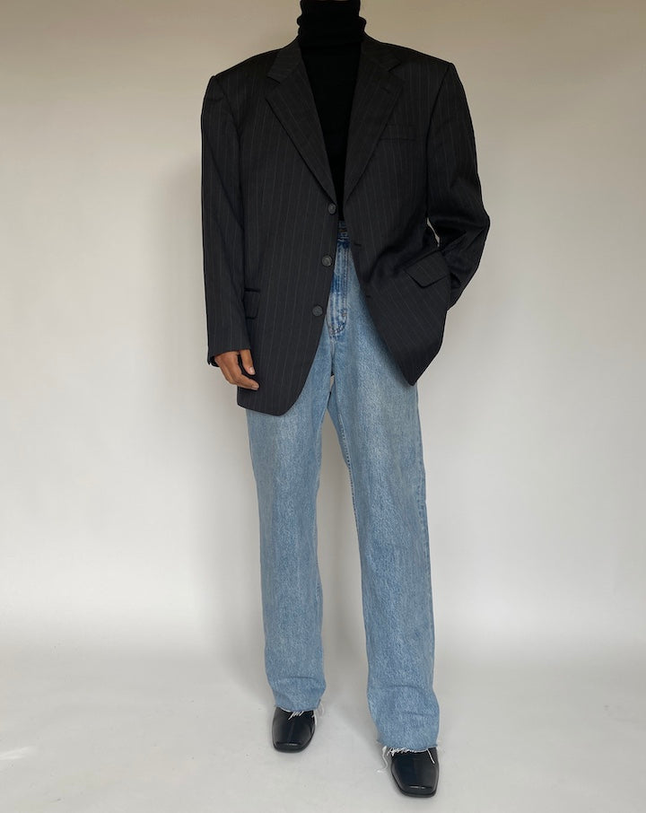 VINTAGE DARK GREY PINSTRIPED BLAZER 1761