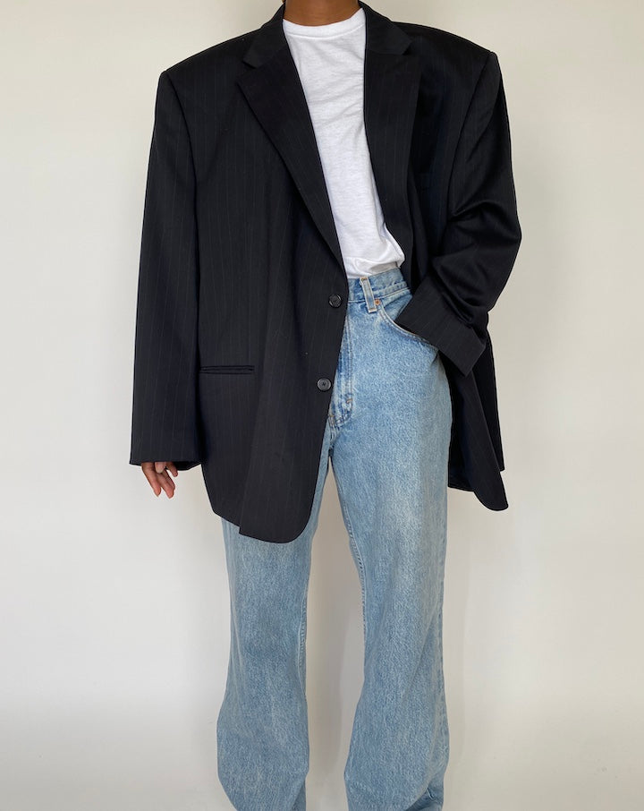 VINTAGE BLACK PINSTRIPED BLAZER 1988