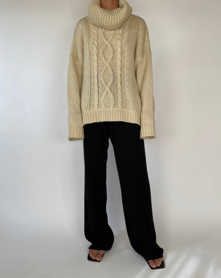 VINTAGE CREAM CABLE KNITTED TURTLENECK 2325