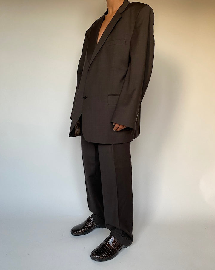 VINTAGE OVERSIZED BROWN SUIT 2380