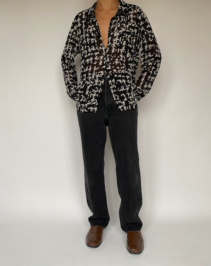 VINTAGE BLACK AND WHITE GUESS BLOUSE 1620