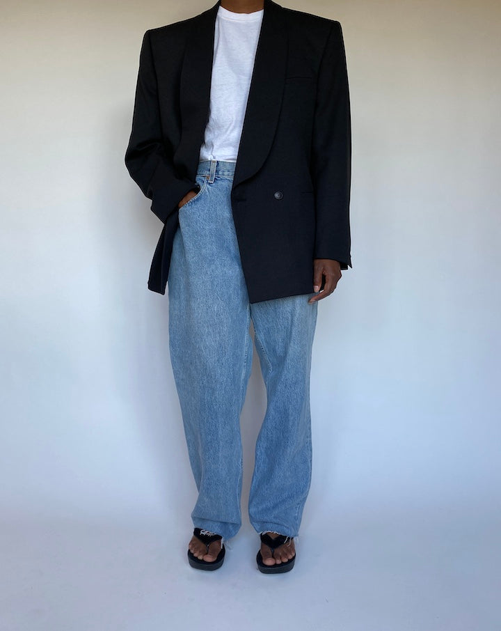 VINTAGE BLACK BLAZER 1299