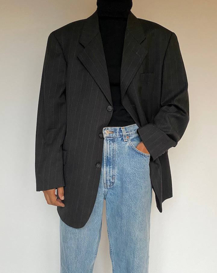 VINTAGE DARK GREY PINSTRIPED BLAZER 1590