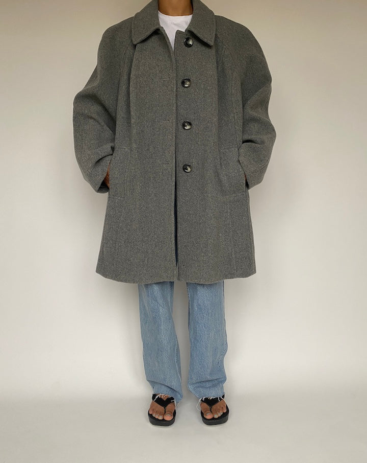 VINTAGE GREY COAT 1206