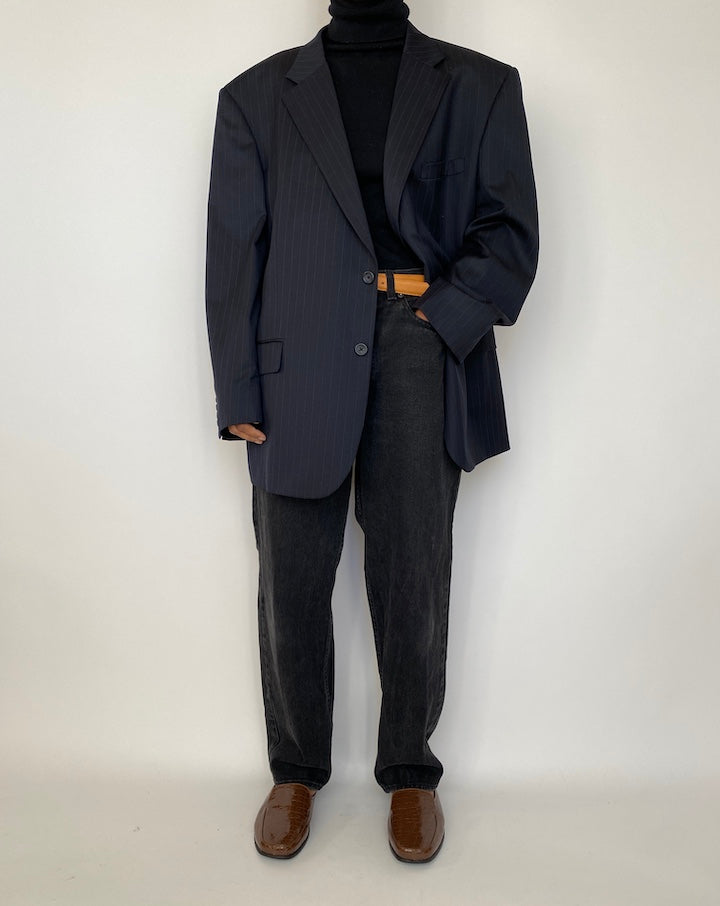 VINTAGE NAVY PINSTRIPED BLAZER 1677