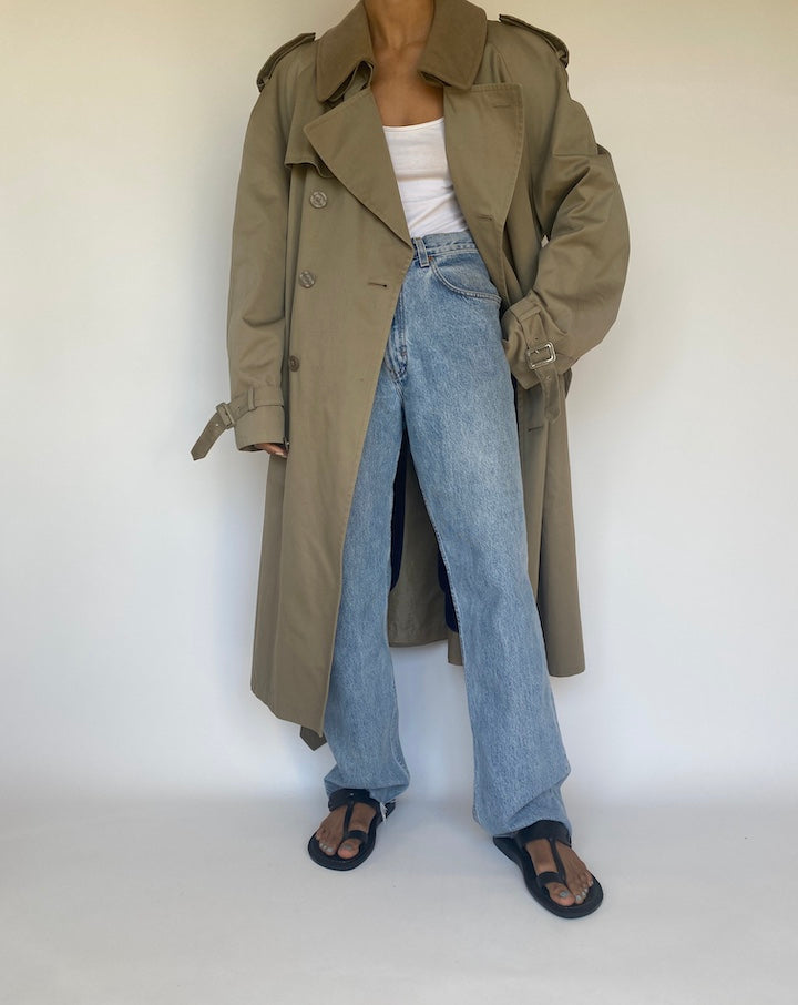VINTAGE OVERSIZED BEIGE TRENCH COAT 3183