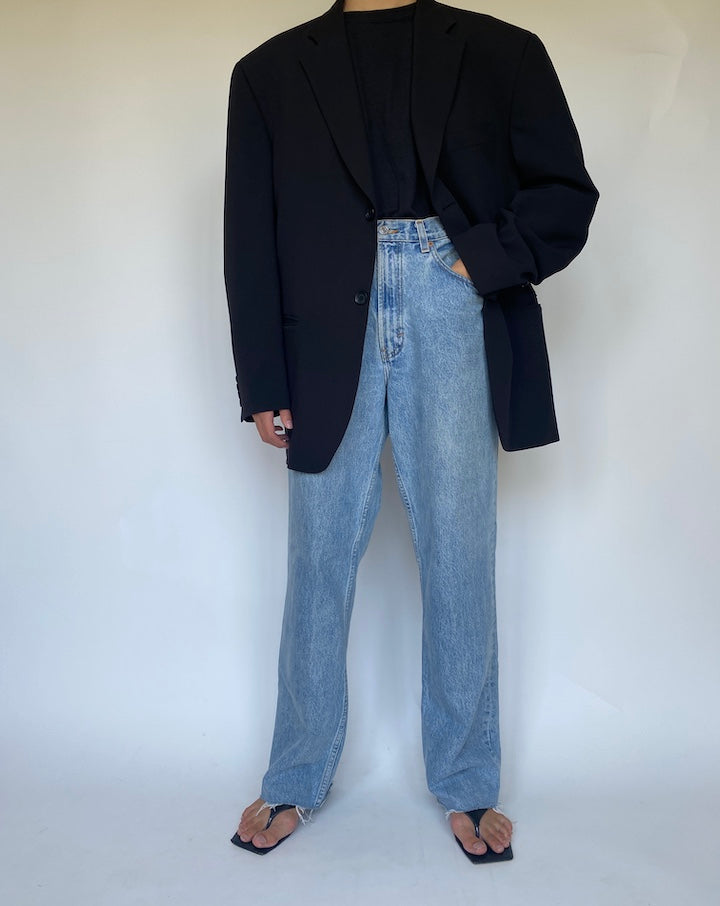 VINTAGE OVERSIZED BLACK BLAZER 3420