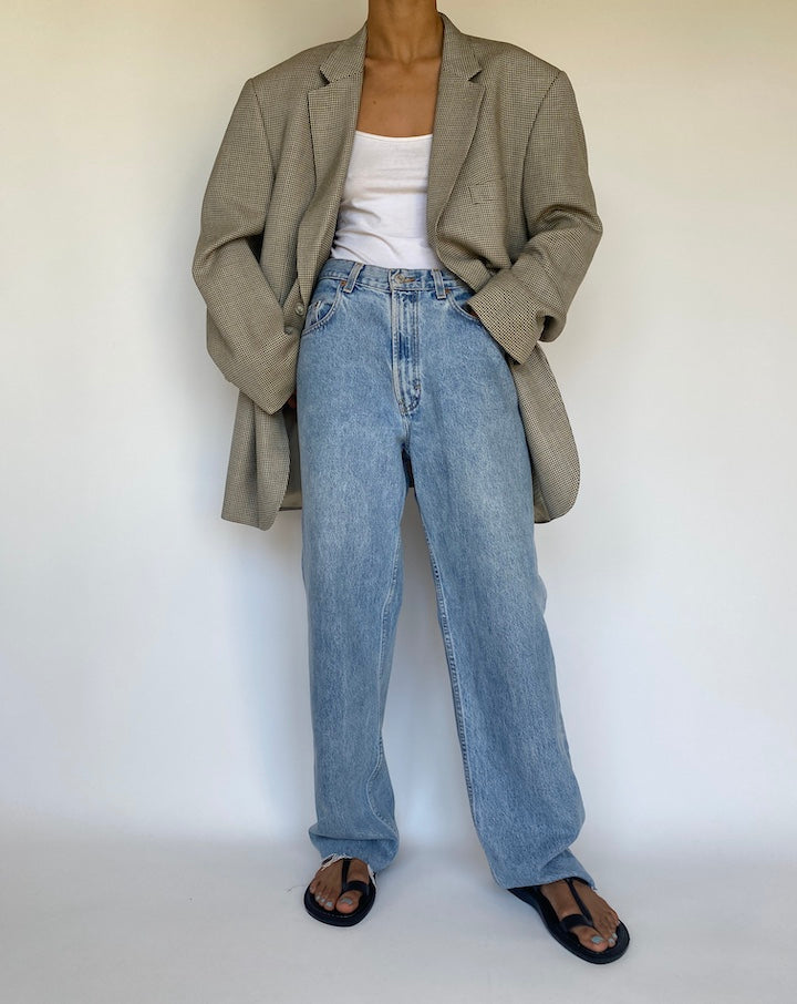 VINTAGE OVERSIZED HOUNDSTOOTH SILK AND WOOL BLAZER 3179