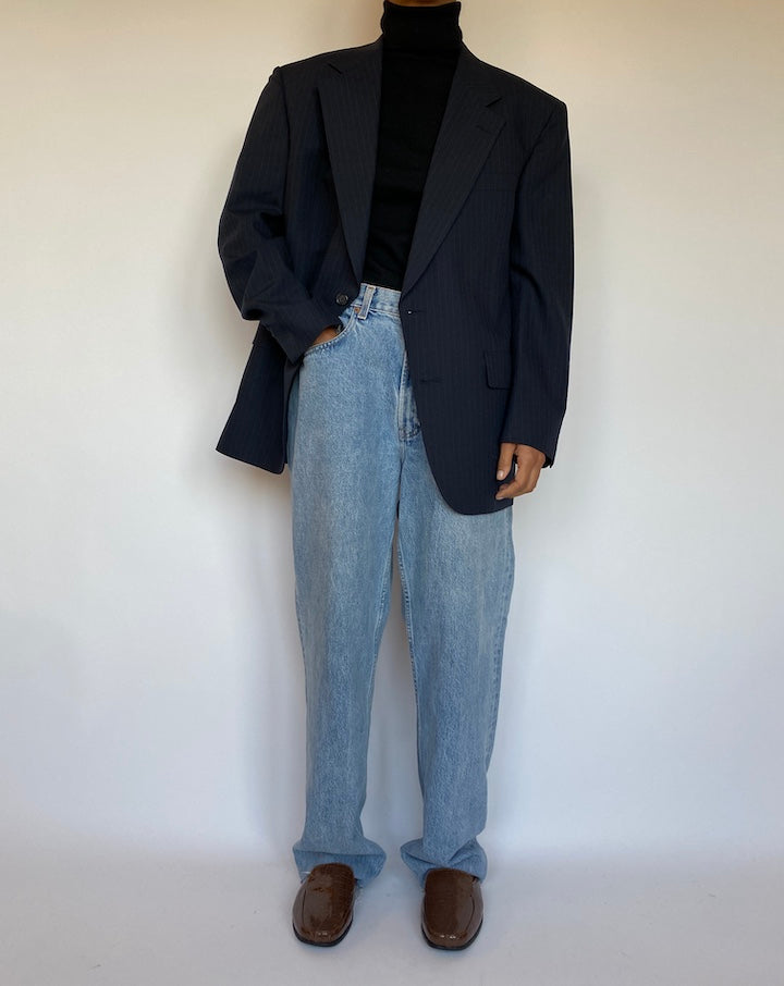 VINTAGE PINSTRIPED NAVY BLAZER 1656