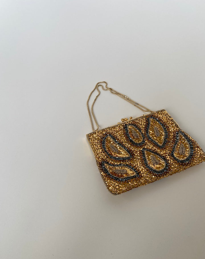 VINTAGE SMALL GOLD SEQUIN PURSE