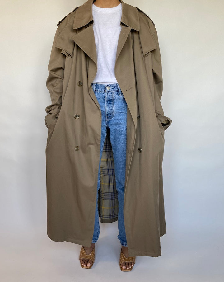 VINTAGE OVERSIZED BEIGH TRENCH COAT 599