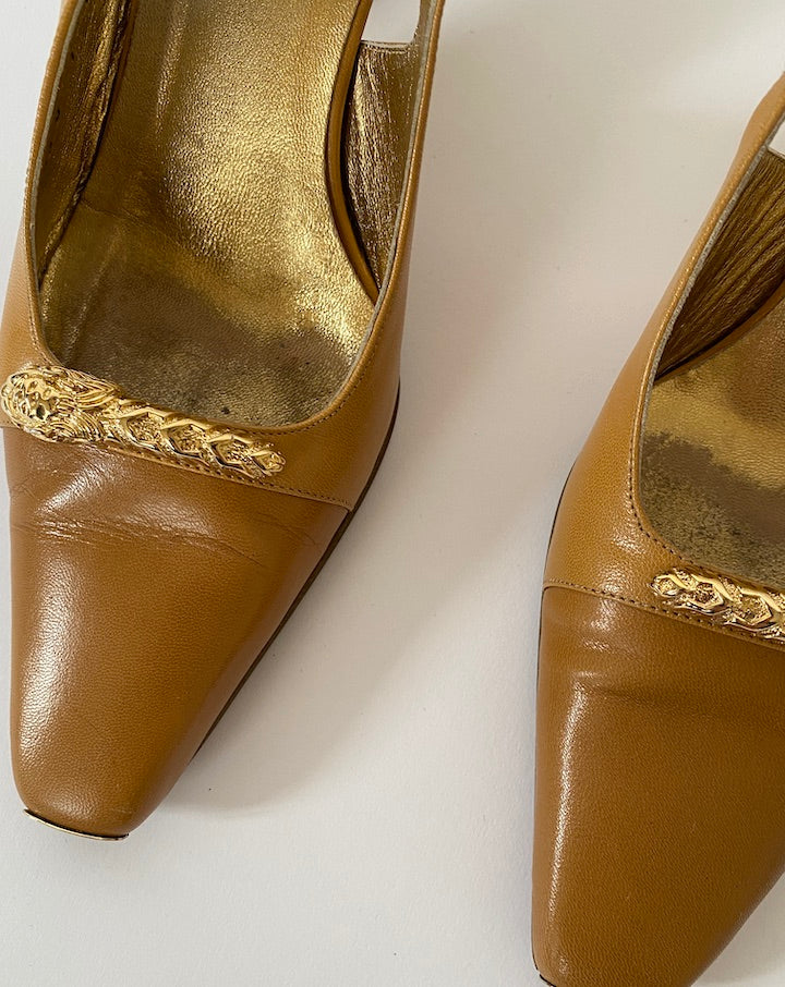 Vintage Gucci Slingback Leather Pump 4508