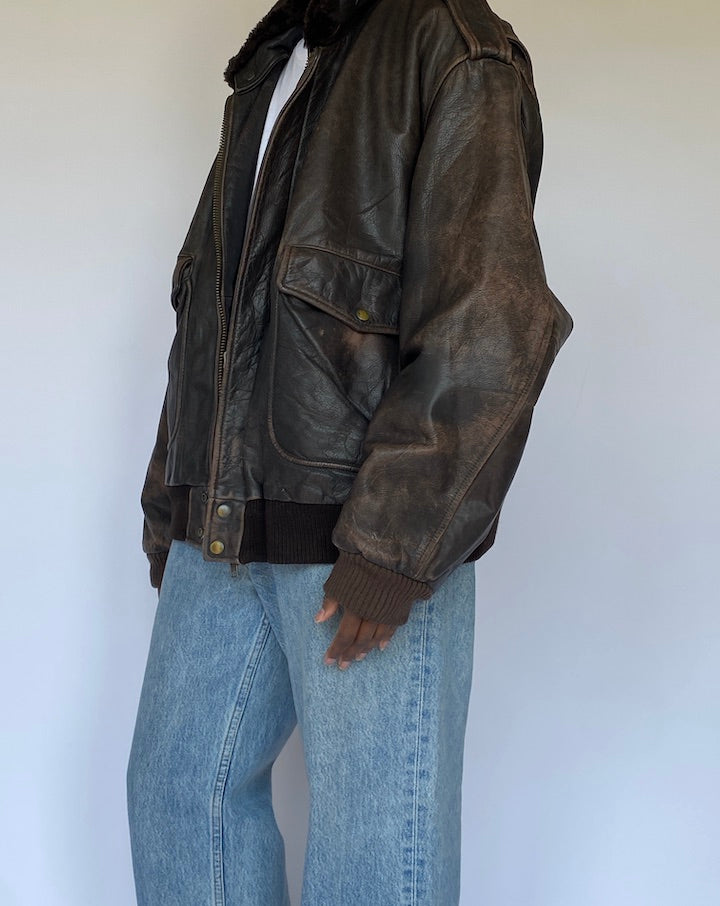 VINTAGE OVERSIZED DARK BROWN BOMBER LEATHER JACKET WITH DETACHABLE COLLAR 4978