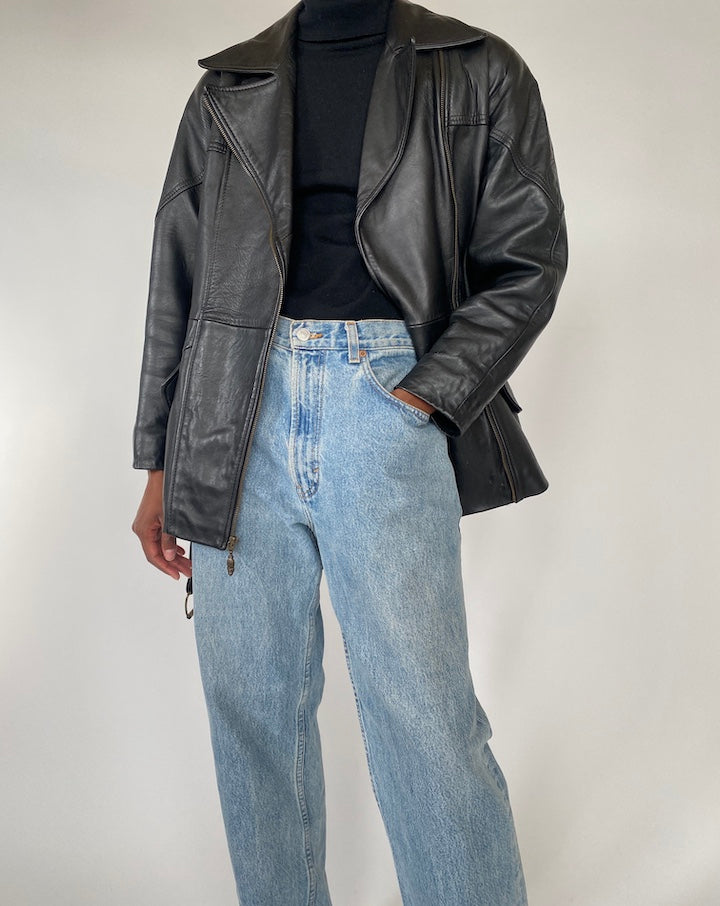 VINTAGE BLACK LEATHER JACKET 4372