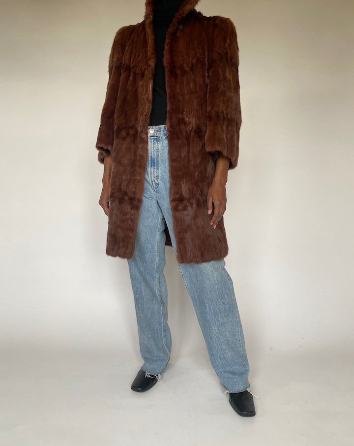 VINTAGE BROWN FUR COAT 4383