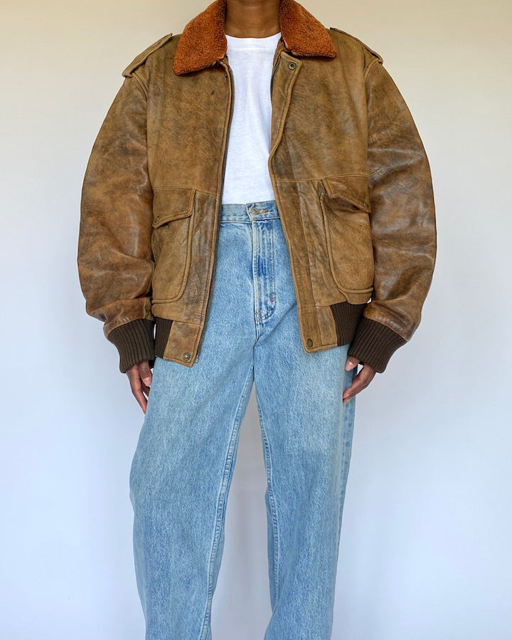 VINTAGE BROWN OVERSIZED BOMBER LIKE LEATHER JACKET 4998