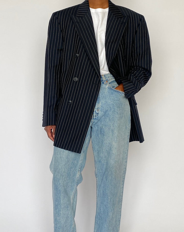 VINTAGE BLACK PINSTRIPED WOOL BLAZER 5161