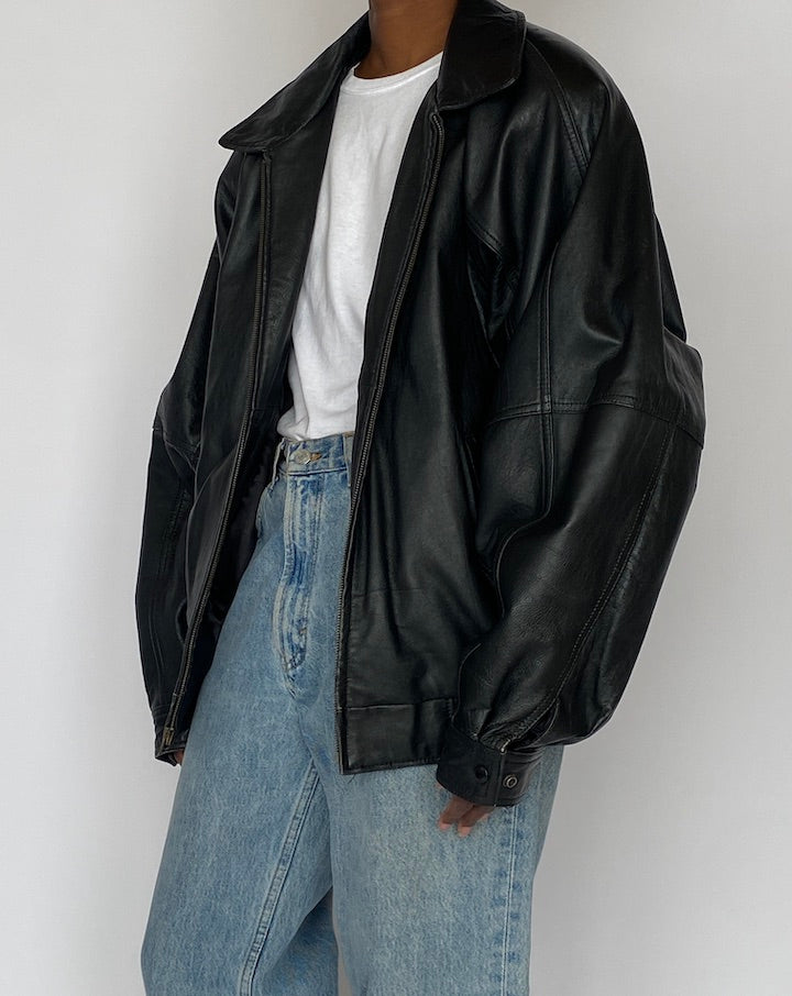 VINTAGE BLACK LEATHER JACKET 5145