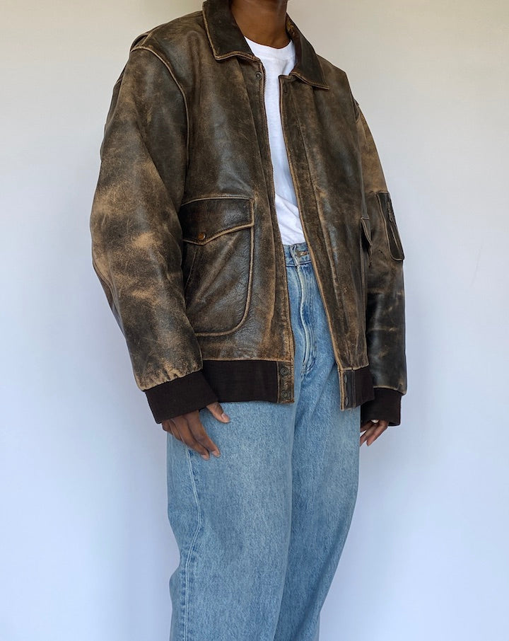 VINTAGE BROWN OVERSIZED BOMBER LIKE LEATHER JACKET 4930