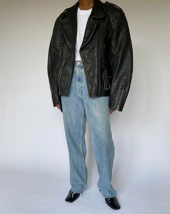 VINTAGE BLACK LEATHER JACKET 4941